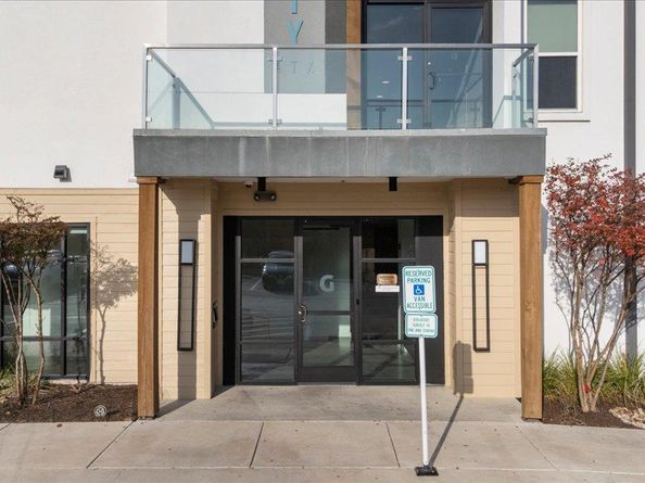 4801 Springdale RD 1107, Austin TX 78723