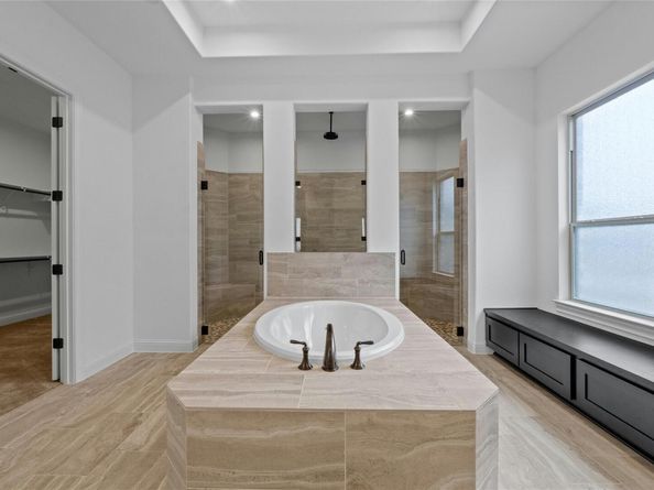 2324 Bel Paese BND, Leander TX 78641