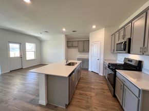 537 Osprey DR, Leander TX 78641