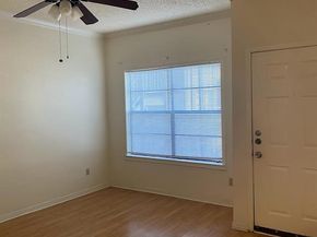 915 W 23rd ST 108, Austin TX 78705