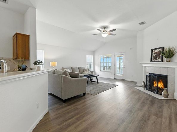 107 Chandler View TRL, Round Rock TX 78665