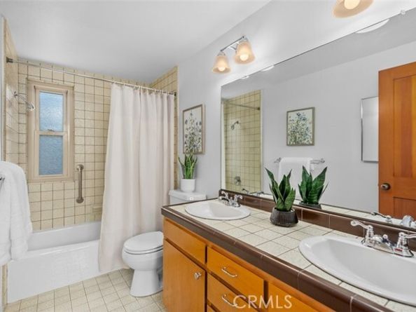 23442 Via Codorniz, Laguna Hills CA 92679