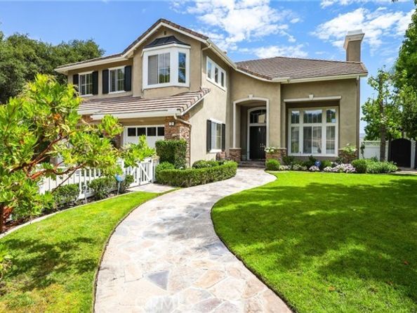 2 Lafayette Lane, Laguna Hills CA 92679