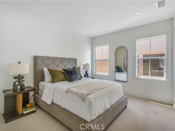 18 Sorrel, Lake Forest (el Toro) CA 92630