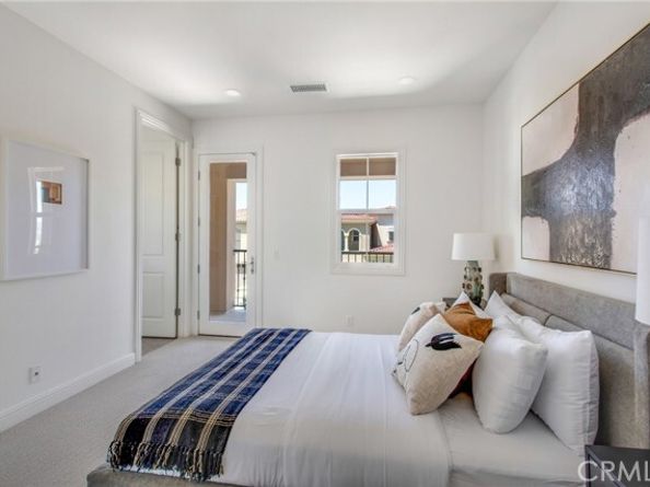 18 Sorrel, Lake Forest (el Toro) CA 92630