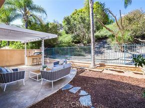 35 Blazewood, Lake Forest (el Toro) CA 92610