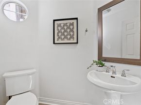 35 Blazewood, Lake Forest (el Toro) CA 92610