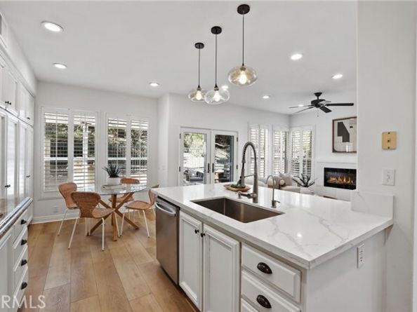 35 Blazewood, Lake Forest (el Toro) CA 92610