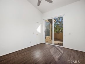 19431 Rue De Valore, Lake Forest (el Toro) CA 92610