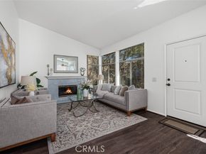 19431 Rue De Valore, Lake Forest (el Toro) CA 92610