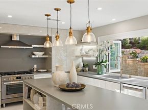 31792 Via Patito, Laguna Hills CA 92679