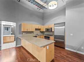 1100 S Grand A109, Los Angeles CA 90015