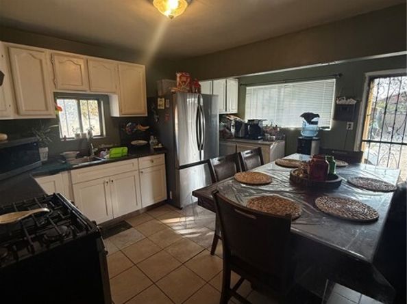 1832 E 108th, Los Angeles CA 90059