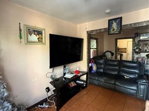 1832 E 108th, Los Angeles CA 90059