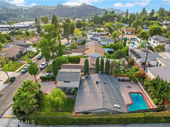9691 Saluda Avenue, Tujunga (los Angeles) CA 91042