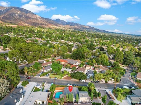 9691 Saluda Avenue, Tujunga (los Angeles) CA 91042