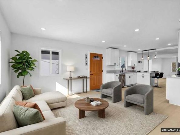 323 S 65th Street, San Diego CA 92114