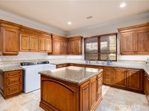 18795 Heritage Drive, Poway CA 92064
