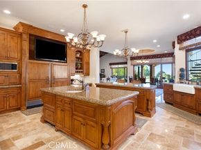 18795 Heritage Drive, Poway CA 92064