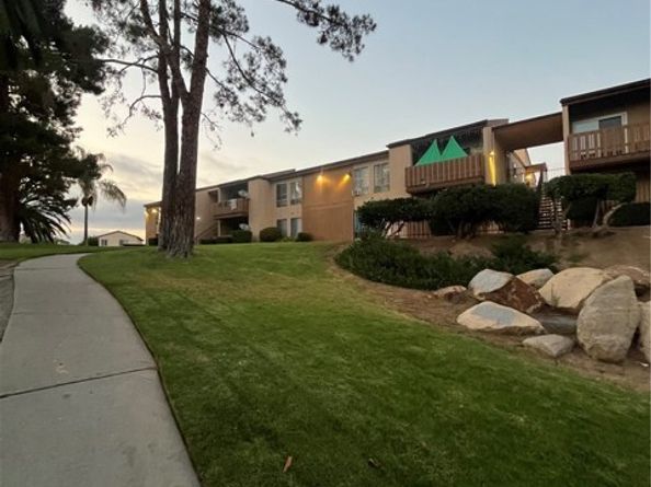 1051 Rock Springs Road 241, Escondido CA 92026