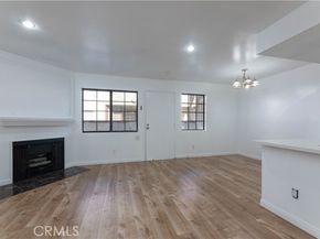 15946 Vanowen Street 103, Van Nuys (los Angeles) CA 91406