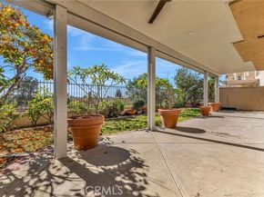 32 Salinas, Lake Forest (el Toro) CA 92610