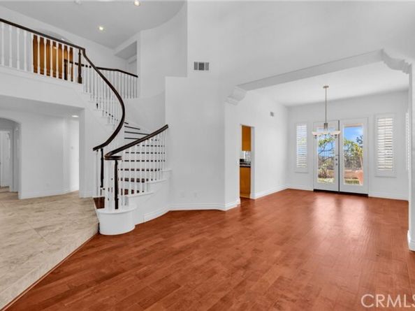 32 Salinas, Lake Forest (el Toro) CA 92610