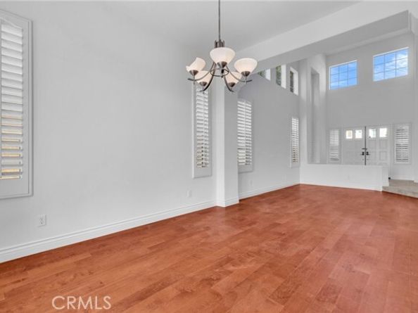 32 Salinas, Lake Forest (el Toro) CA 92610