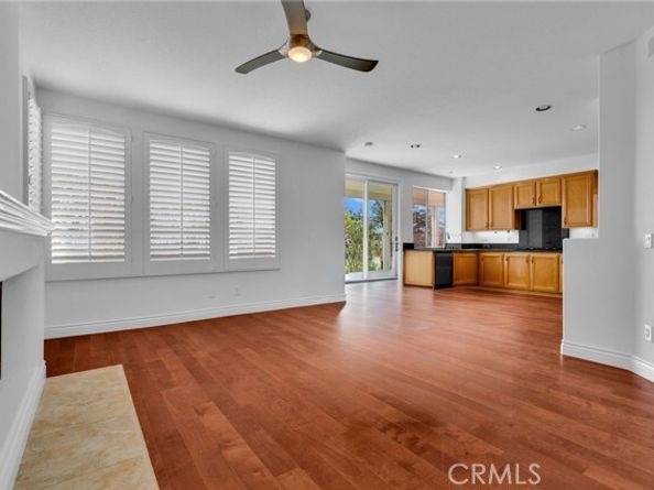 32 Salinas, Lake Forest (el Toro) CA 92610