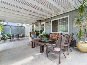 9488 Foster Rd., Bellflower CA 90706