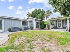 9488 Foster Rd., Bellflower CA 90706