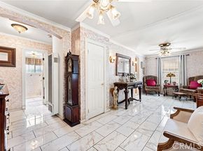 9488 Foster Rd., Bellflower CA 90706