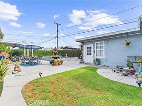 9488 Foster Rd., Bellflower CA 90706