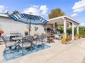 9488 Foster Rd., Bellflower CA 90706