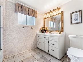 9488 Foster Rd., Bellflower CA 90706