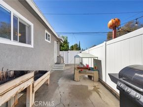 2701 E 17th Street, Long Beach CA 90804