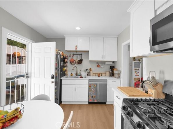 2701 E 17th Street, Long Beach CA 90804