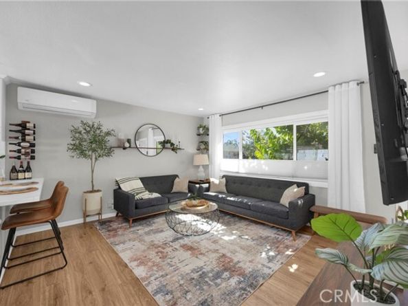 2701 E 17th Street, Long Beach CA 90804