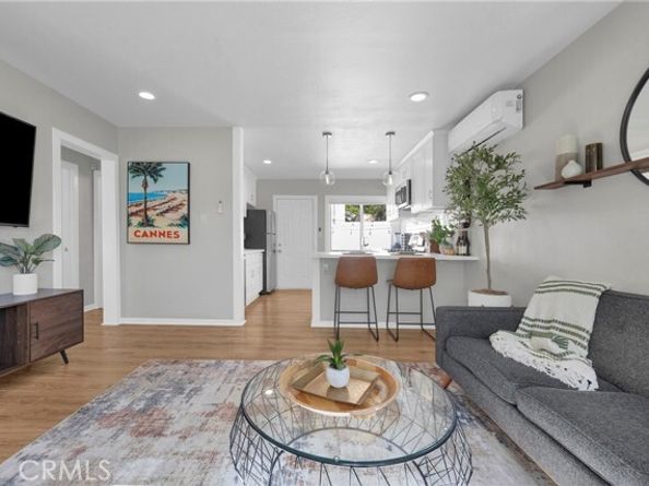 2701 E 17th Street, Long Beach CA 90804