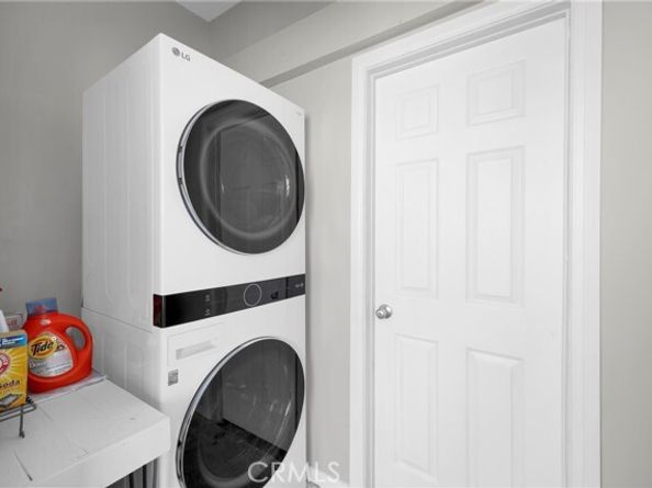 2701 E 17th Street, Long Beach CA 90804