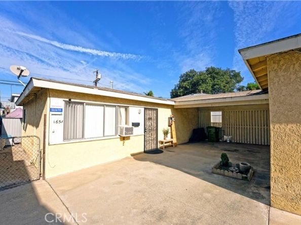 1651 251st, Harbor City (los Angeles) CA 90710
