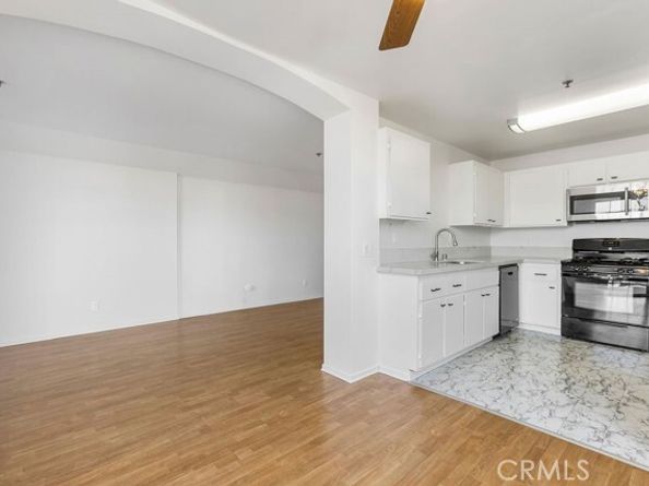 409 Utica C29, Huntington Beach CA 92648