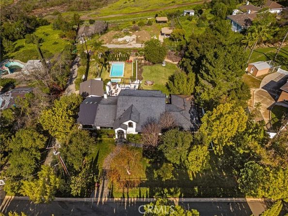 9821 Brentwood Drive, Tustin CA 92705