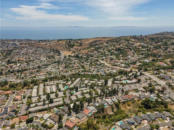 372 S Miraleste Drive 398, San Pedro (los Angeles) CA 90732