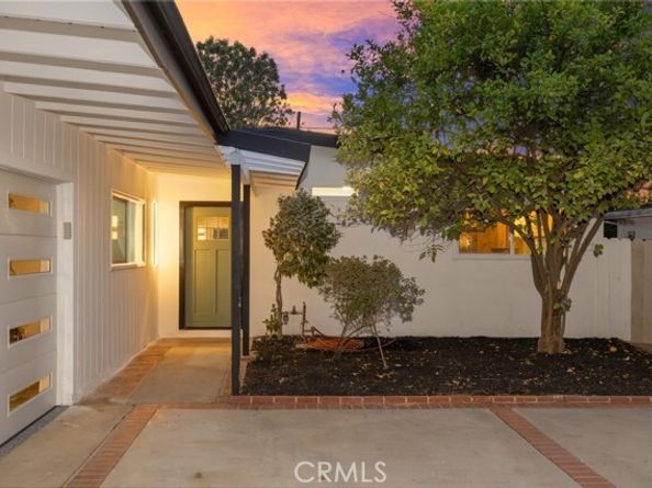 5611 Babbitt Avenue, Encino (los Angeles) CA 91316