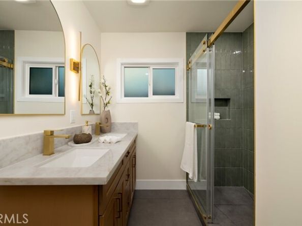 5611 Babbitt Avenue, Encino (los Angeles) CA 91316