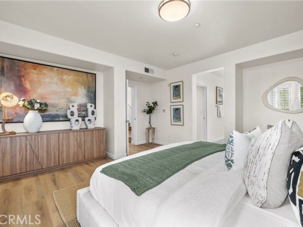 13031 Villosa Place 437, Los Angeles CA 90094
