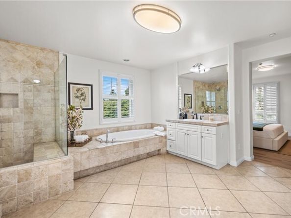 13031 Villosa Place 437, Los Angeles CA 90094