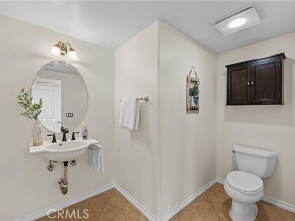 13031 Villosa Place 437, Los Angeles CA 90094