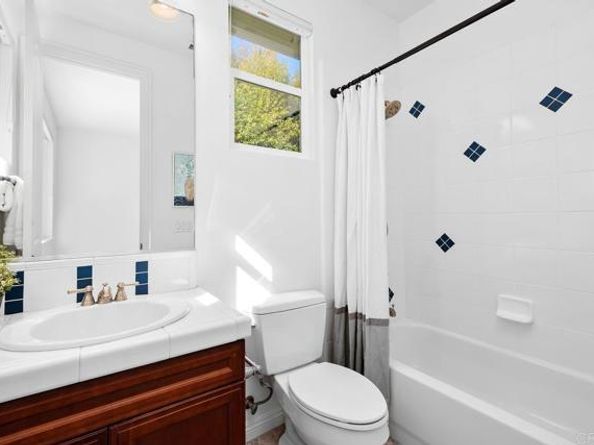 6777 Lonicera, Carlsbad CA 92011